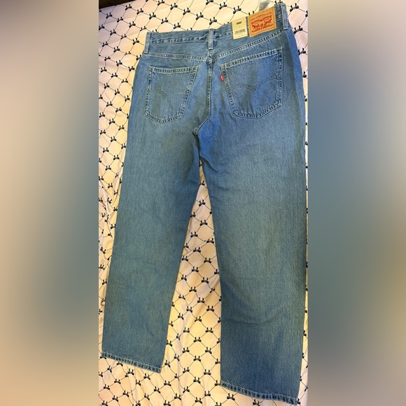 Levi's (Low Pro) - Picture 2 of 5